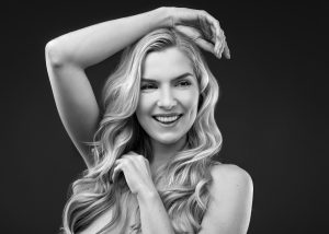 glamour fotoshoot, glamour fotoshoot met visagie, professionele fotoshoot, boudoir fotoshoot prijs, Groningen, Amsterdam, Utrecht