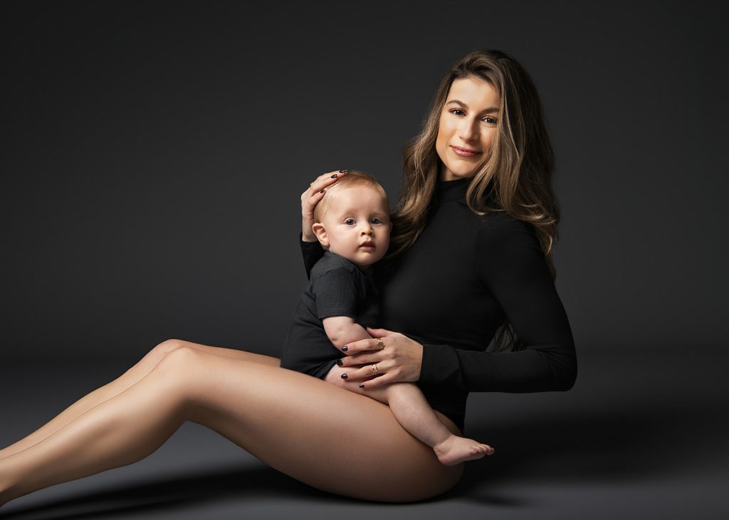 baby fotoshoot moeder & zoon bodysuit Groningen Amsterdam